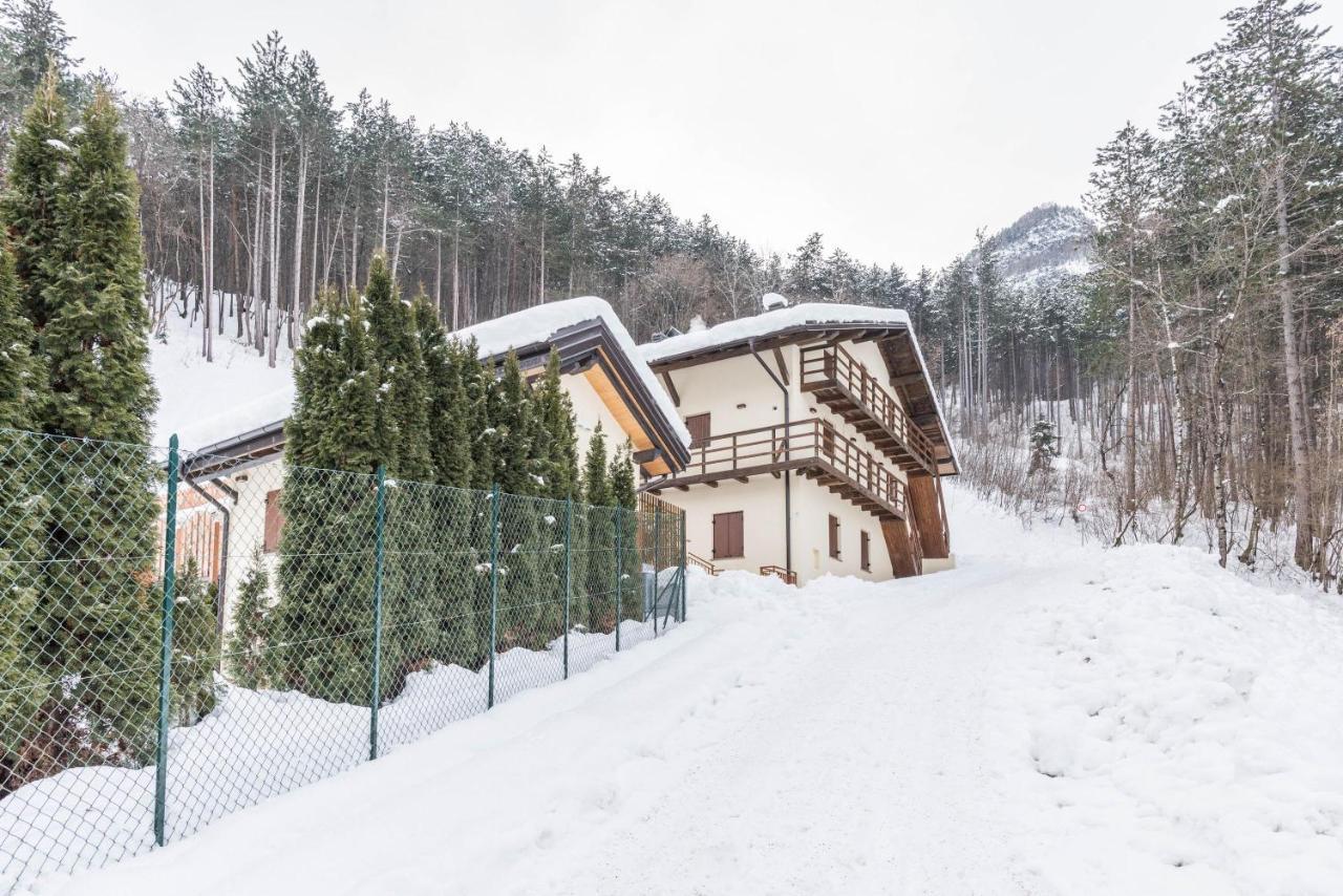 Wellness Lodge Riccardo Santa Giuliana Exterior photo
